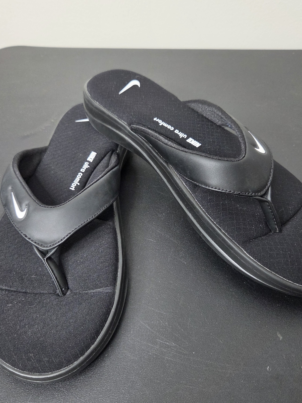 Nike Women's 10 Ultra Comfort Flip Flops